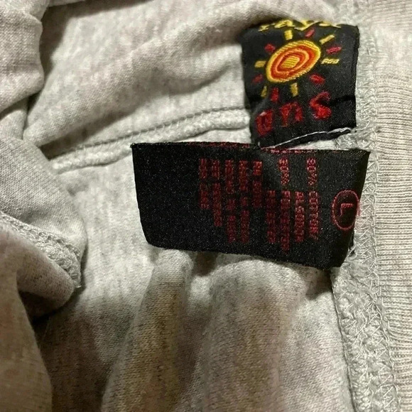 Lounge shorts size large - Picture 3 of 3